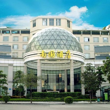 Guangzhou Nan Guo Hotel Экстерьер фото