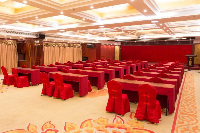 Guangzhou Nan Guo Hotel Экстерьер фото