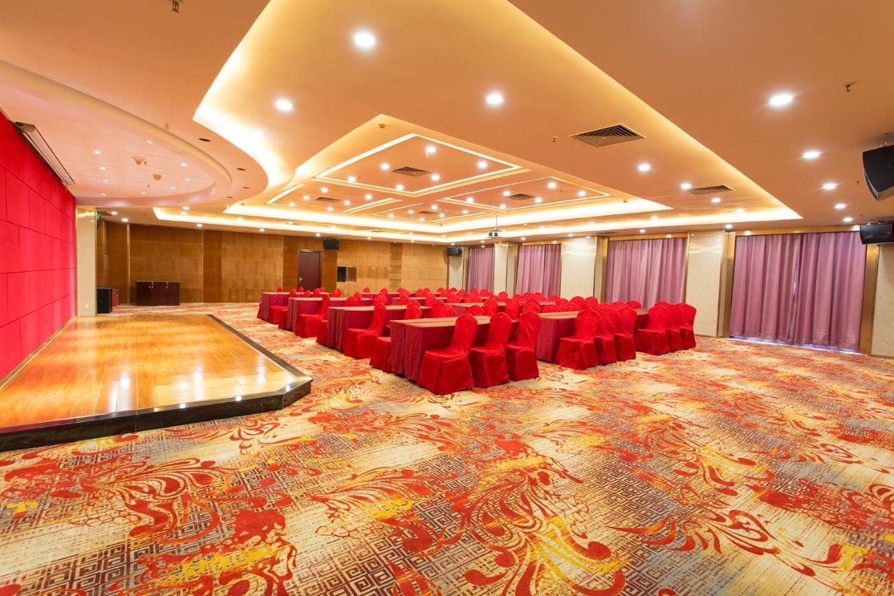 Guangzhou Nan Guo Hotel Экстерьер фото