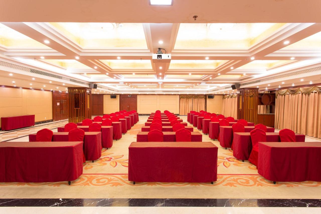 Guangzhou Nan Guo Hotel Экстерьер фото