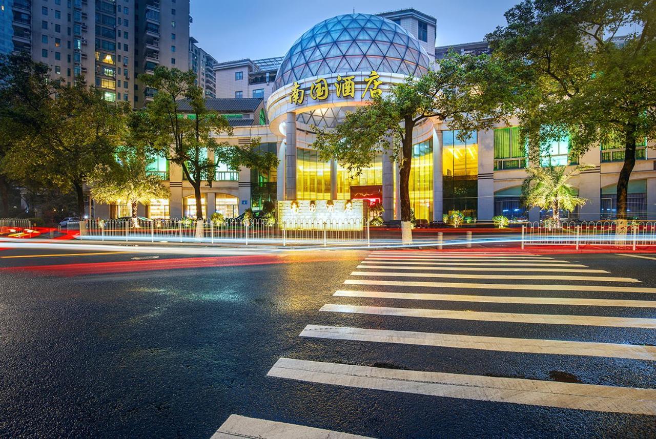 Guangzhou Nan Guo Hotel Экстерьер фото